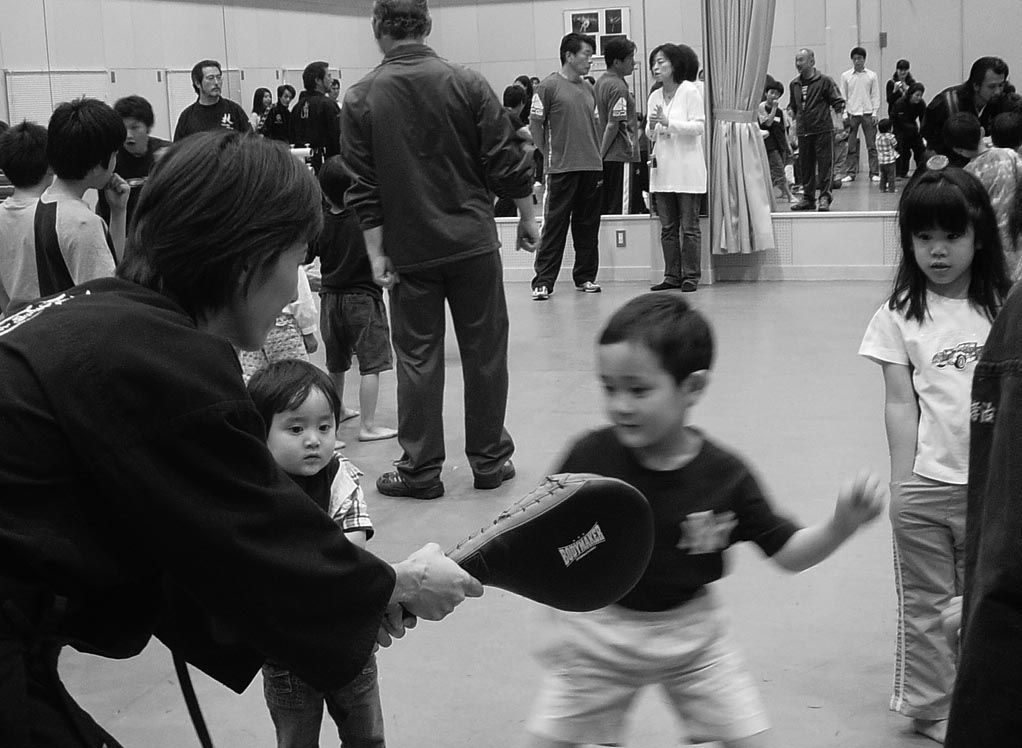 ヒーロー・アクション体験